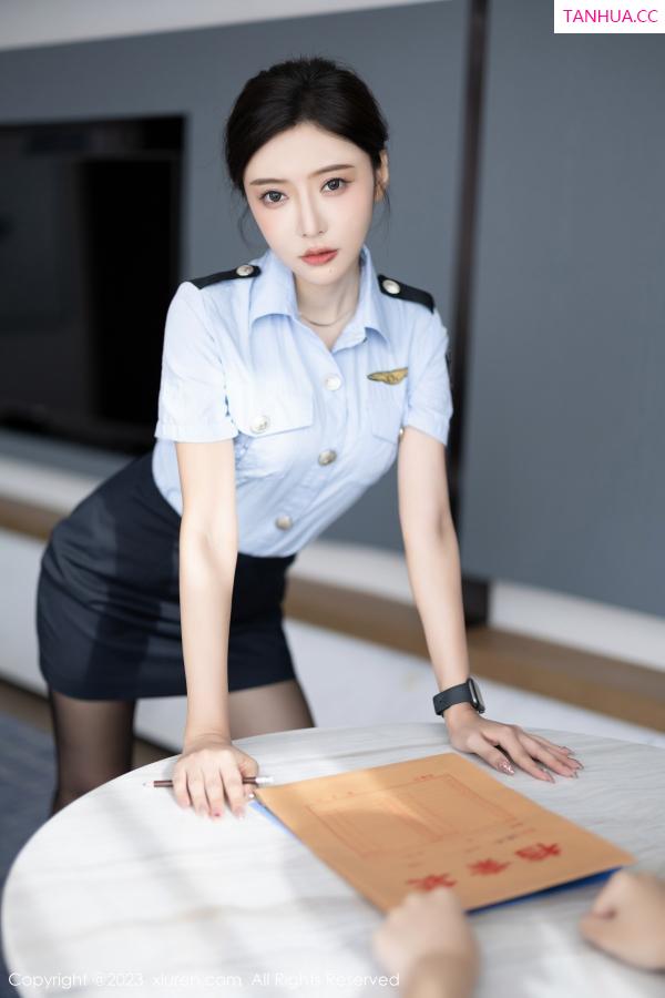 王馨瑶  [XiuRen]高清写真图 2023.09.05 No.7340 王馨瑶yanni 逼供剧情第14张图片